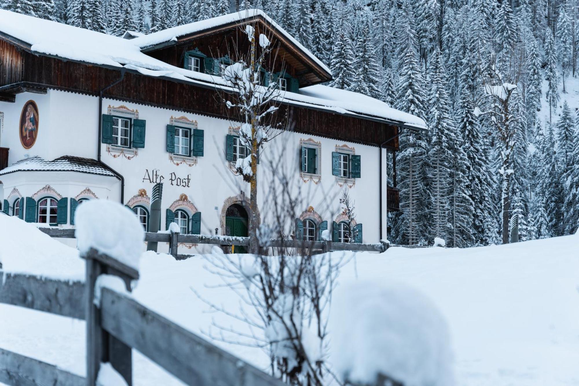 Hotel Dolomitenhof & Chalet Alte Post Сесто Экстерьер фото